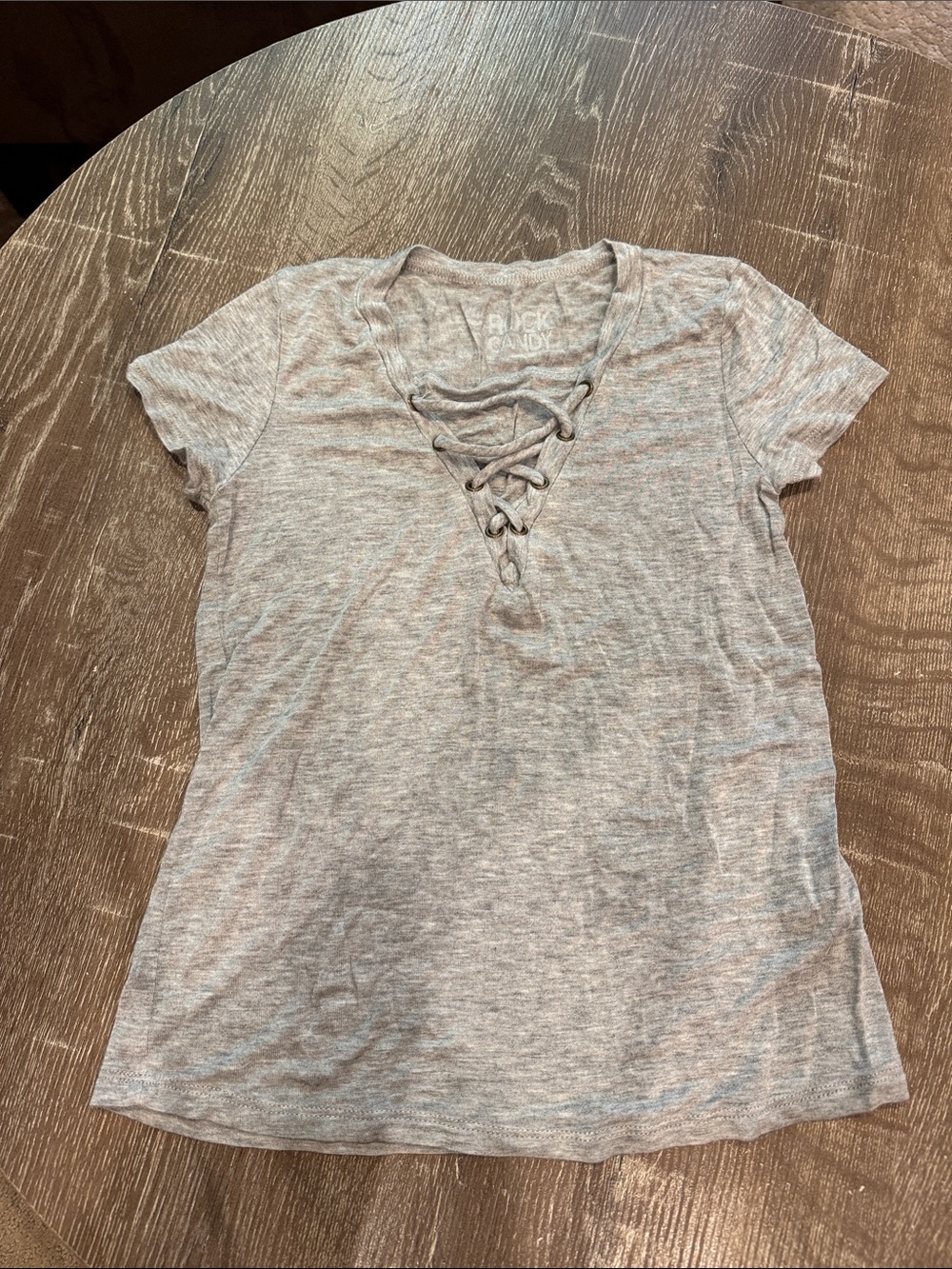 Lace-Up V-Neck Short Sleeve Tee - Light Gray Heather